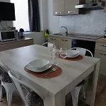 Marco 公寓 *