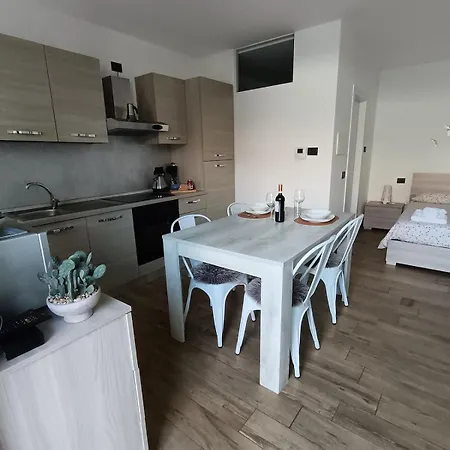 Apartament Marco *