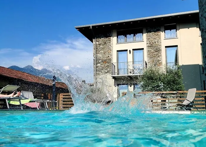 Marco アパート コーリコ